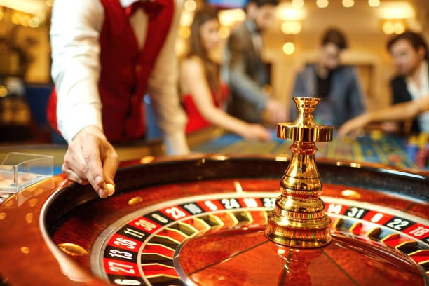 Sic Bo Dadu prediction interface showing dice outcomes and payout structure